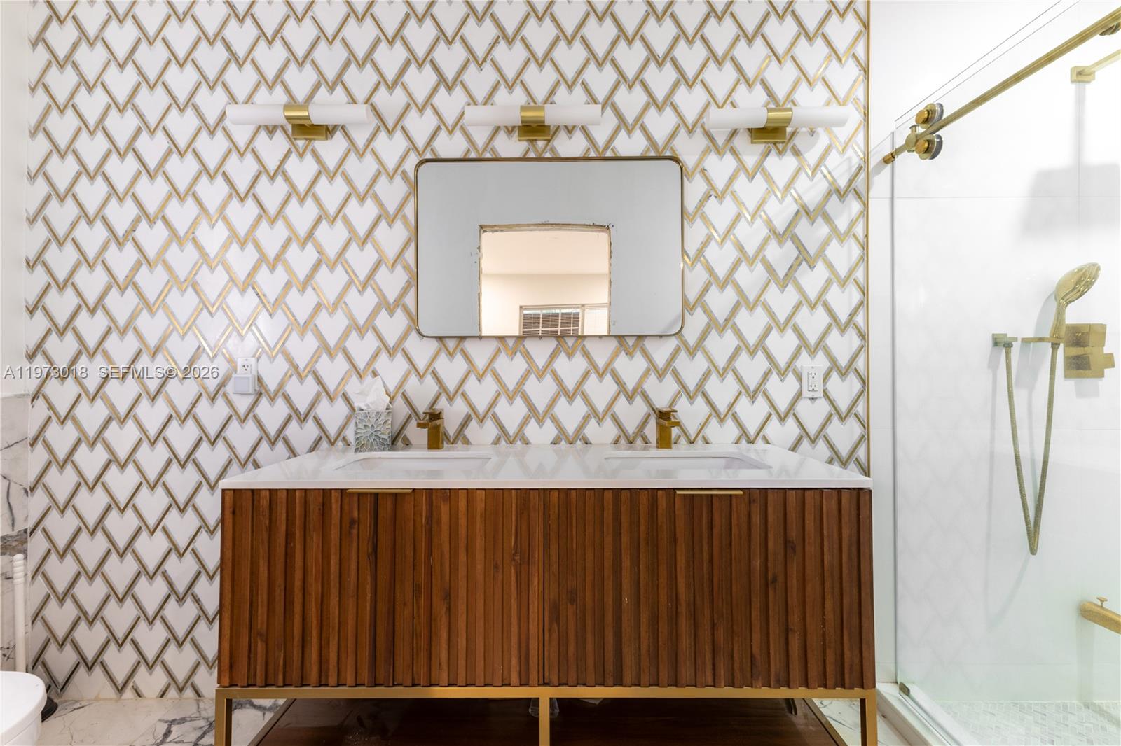 NAUTILUS EXTENSION - Residential