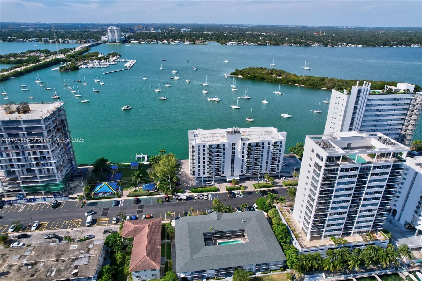 THE ISLANDER CLUB CONDO - Residential Lease