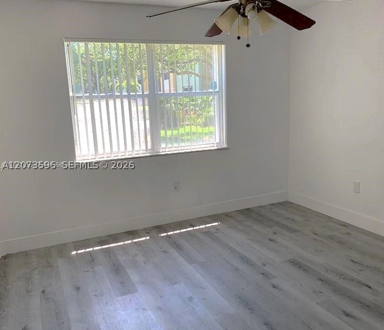 8670 SW 212th St 105