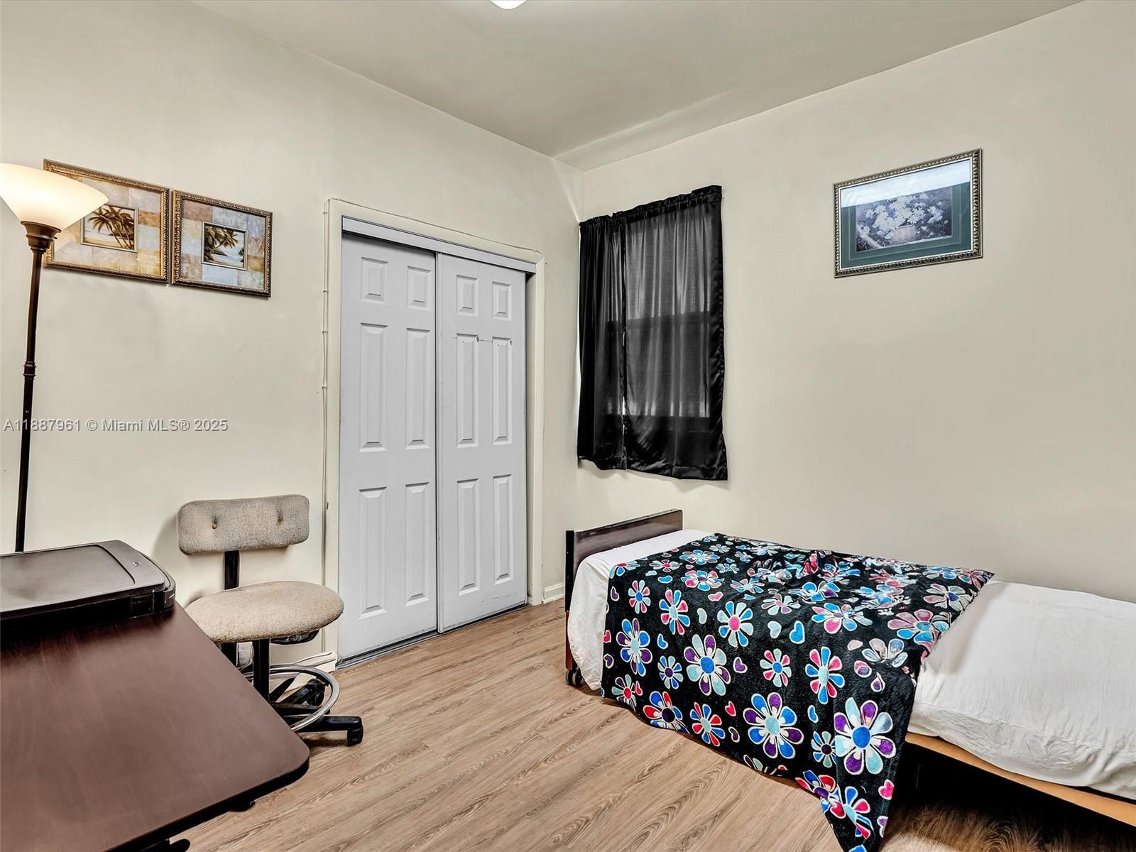 BAY VISTA PARK AMD PL - Residential