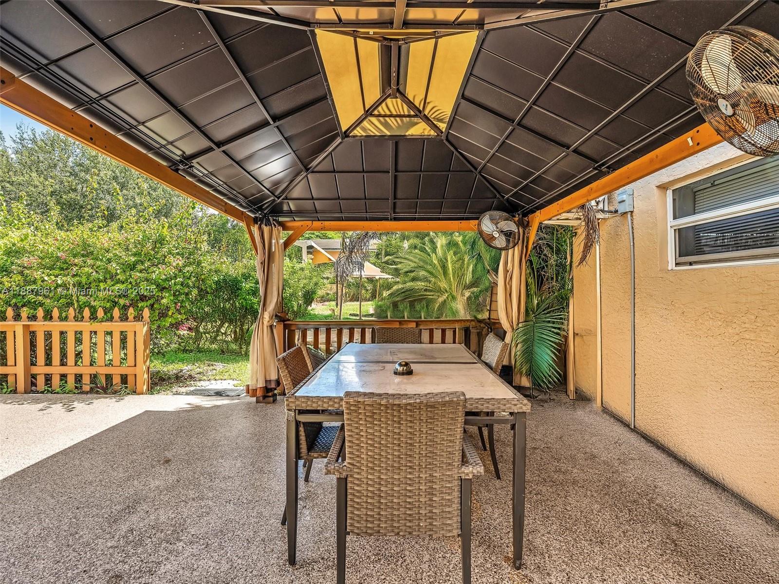 BAY VISTA PARK AMD PL - Residential