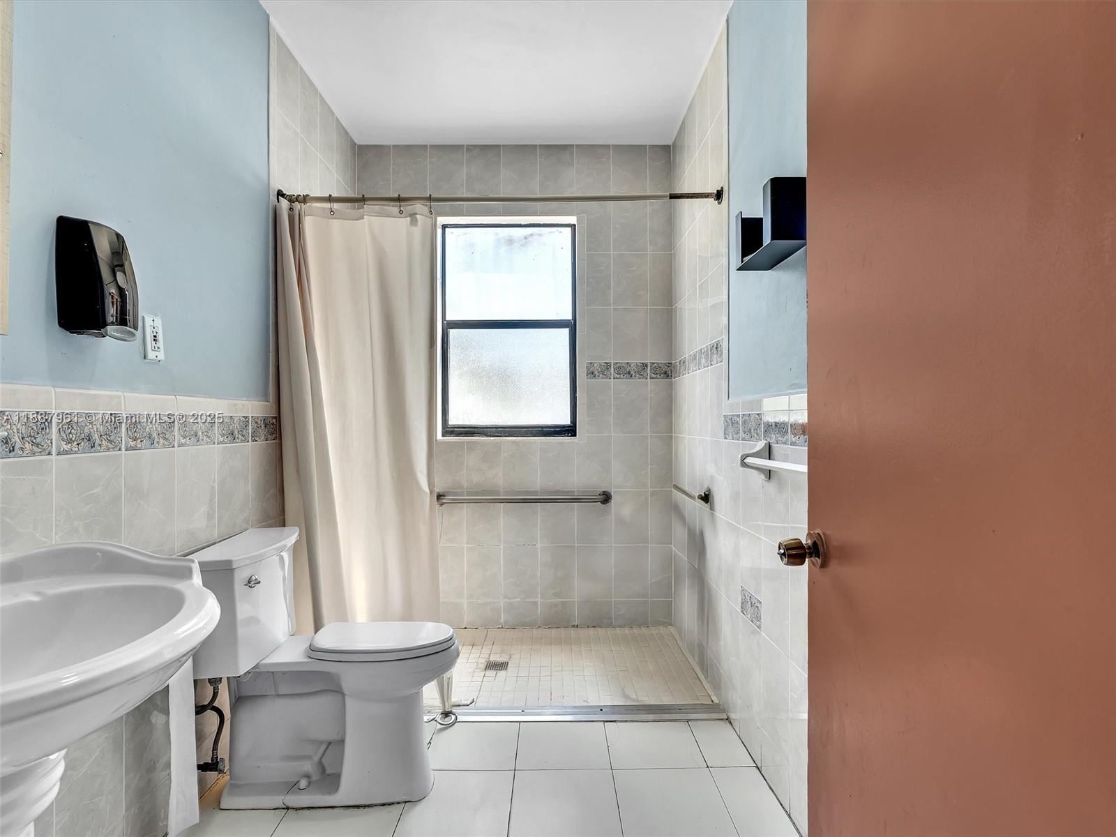 BAY VISTA PARK AMD PL - Residential