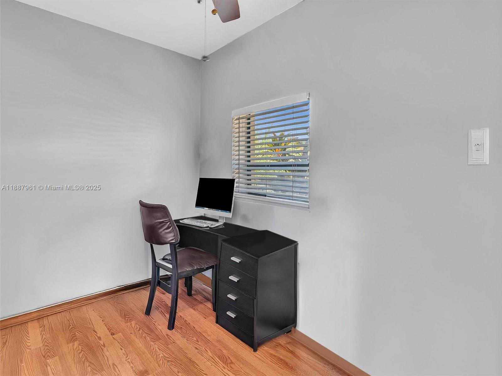 BAY VISTA PARK AMD PL - Residential