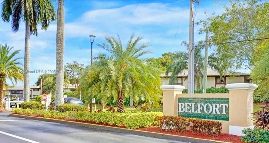 9526 N Belfort Cir 107, Tamarac, Broward County, Florida - 2 Bedrooms  
2 Bathrooms - 