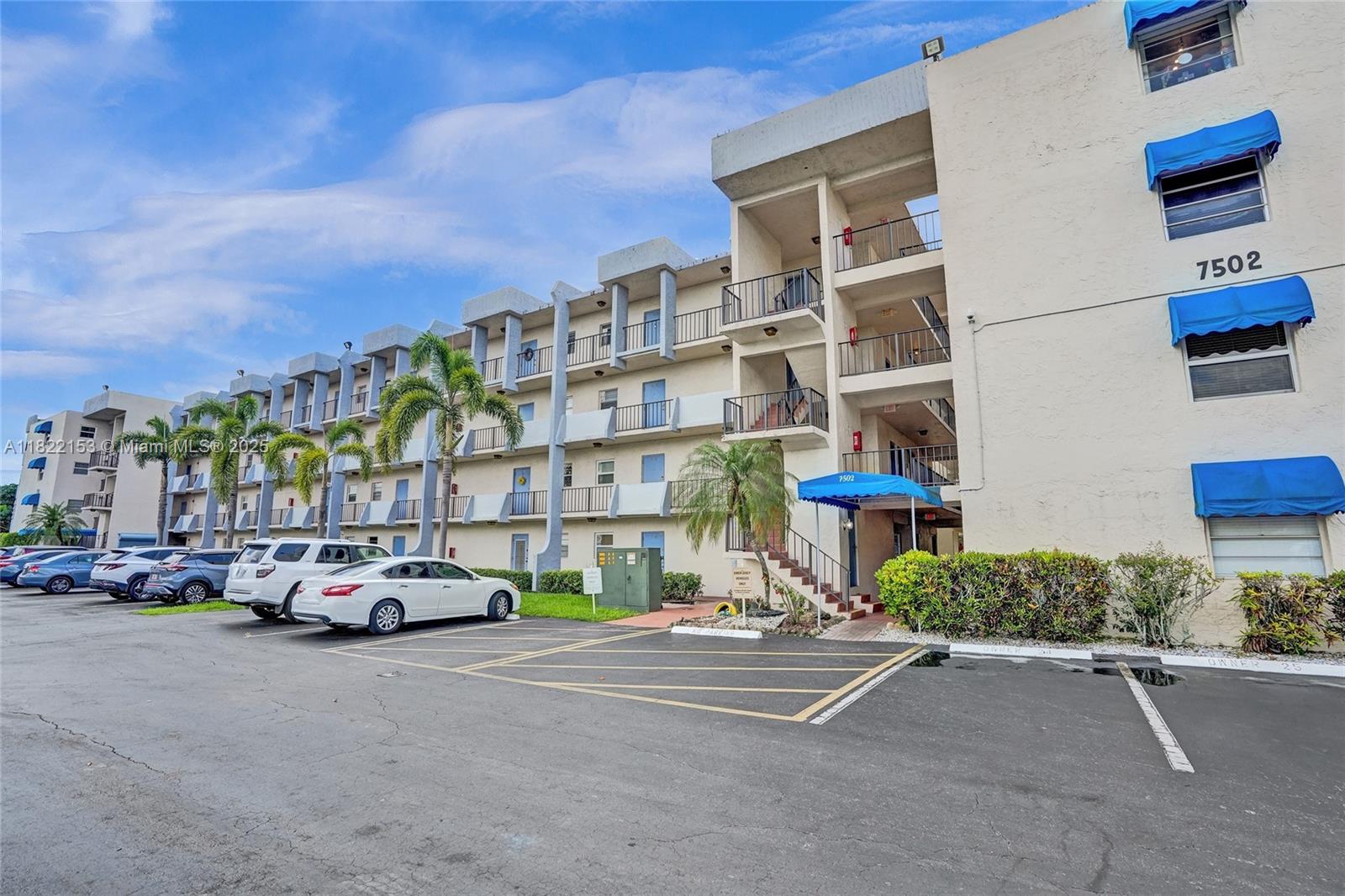 Property for Sale at 7502 Nw 30th Pl 112, Sunrise, Miami-Dade County, Florida - Bedrooms: 1 
Bathrooms: 1  - $115,000
