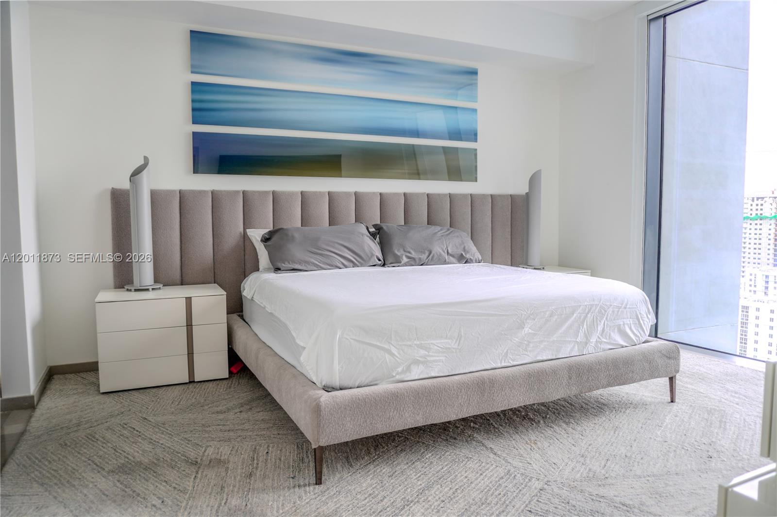 RISE CONDO - Residential