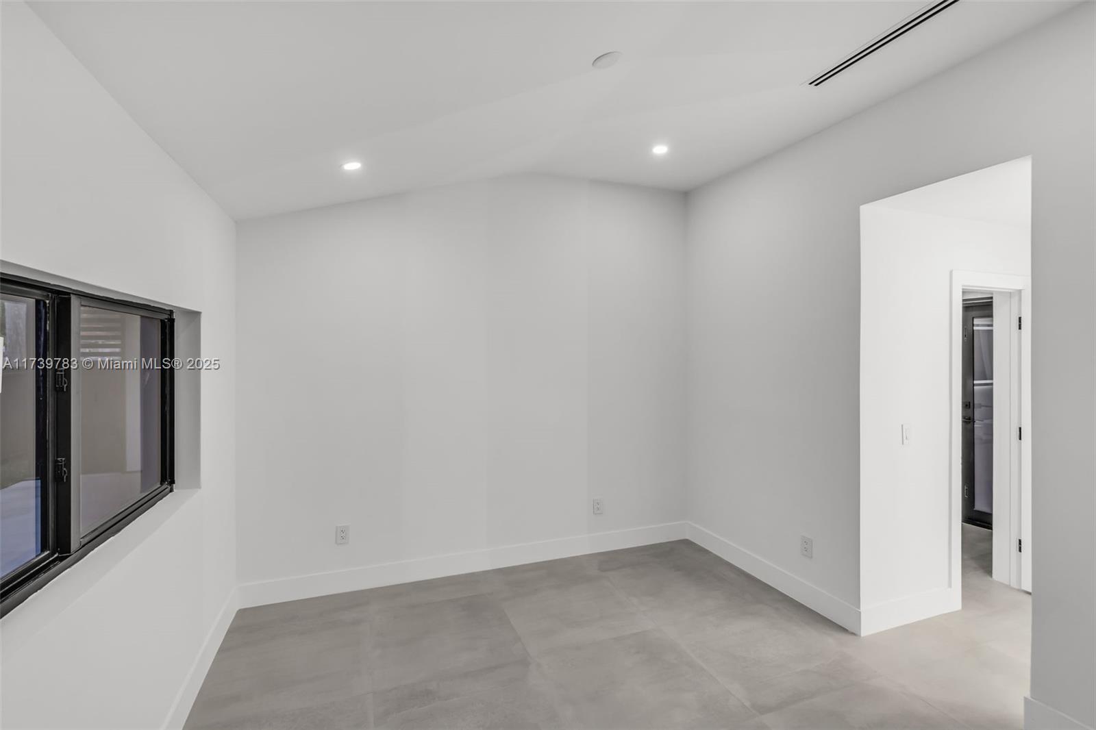 BAY VISTA PARK AMD PL - Residential