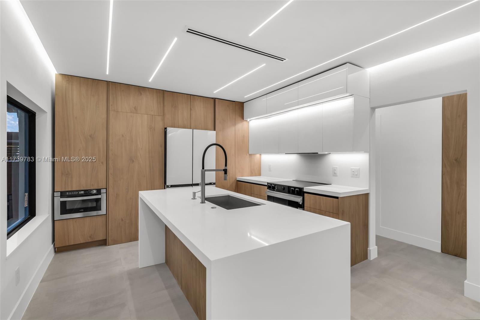 BAY VISTA PARK AMD PL - Residential
