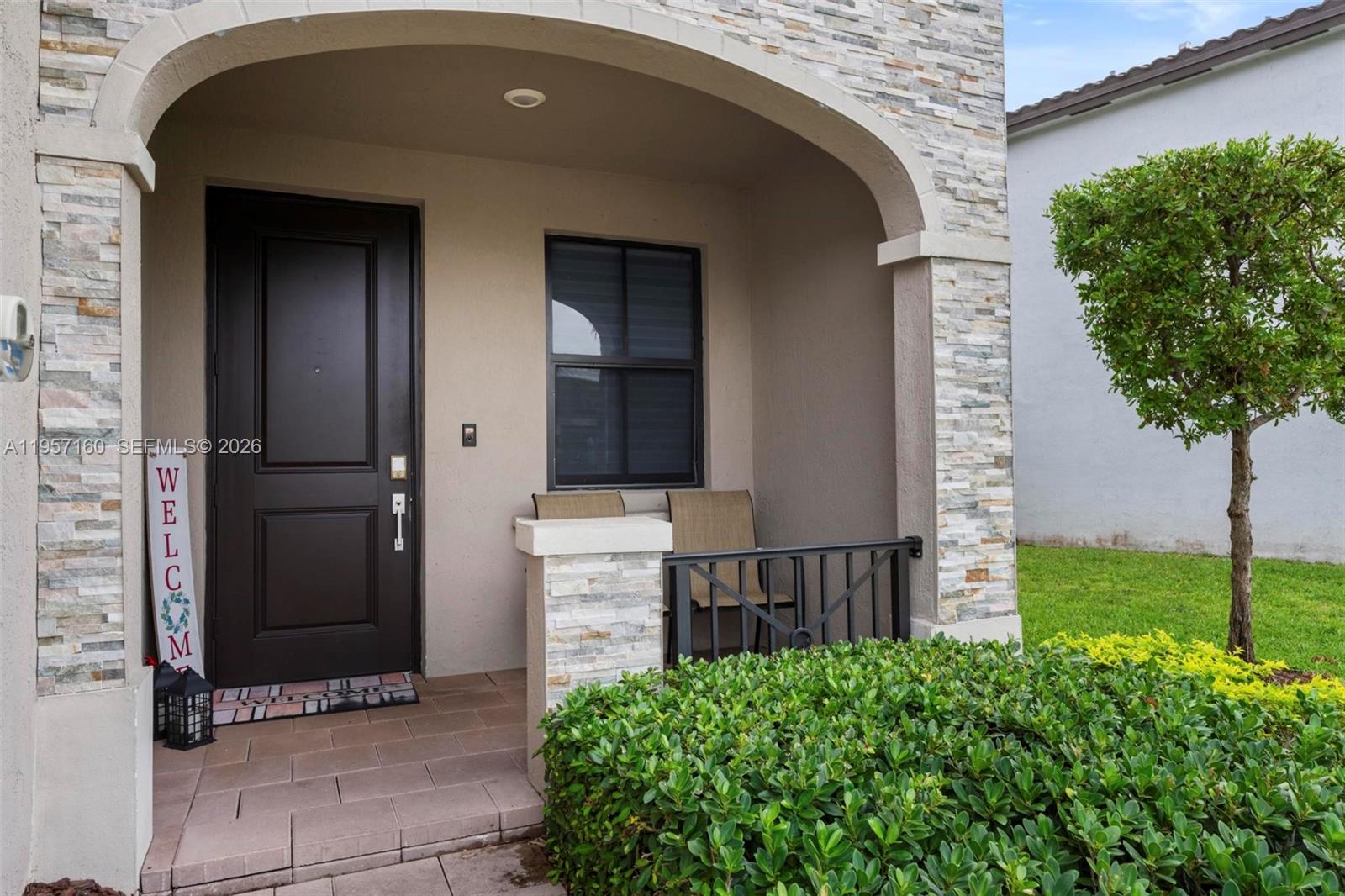 COCO PALM VILLAS - Residential