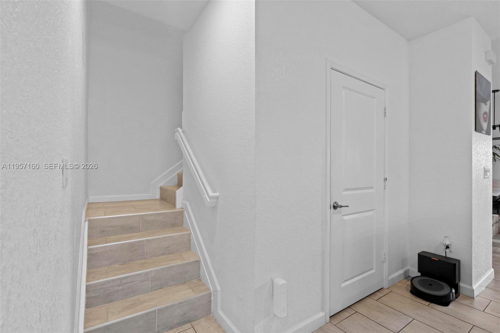 COCO PALM VILLAS - Residential