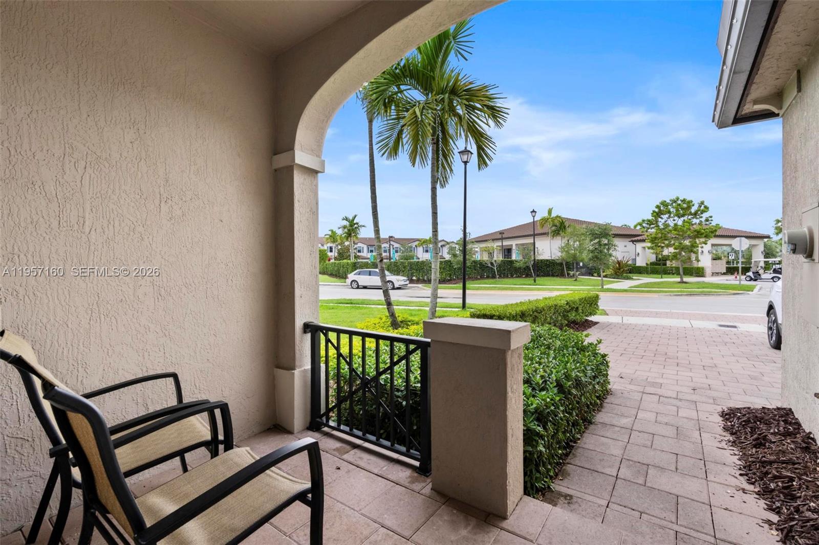 COCO PALM VILLAS - Residential