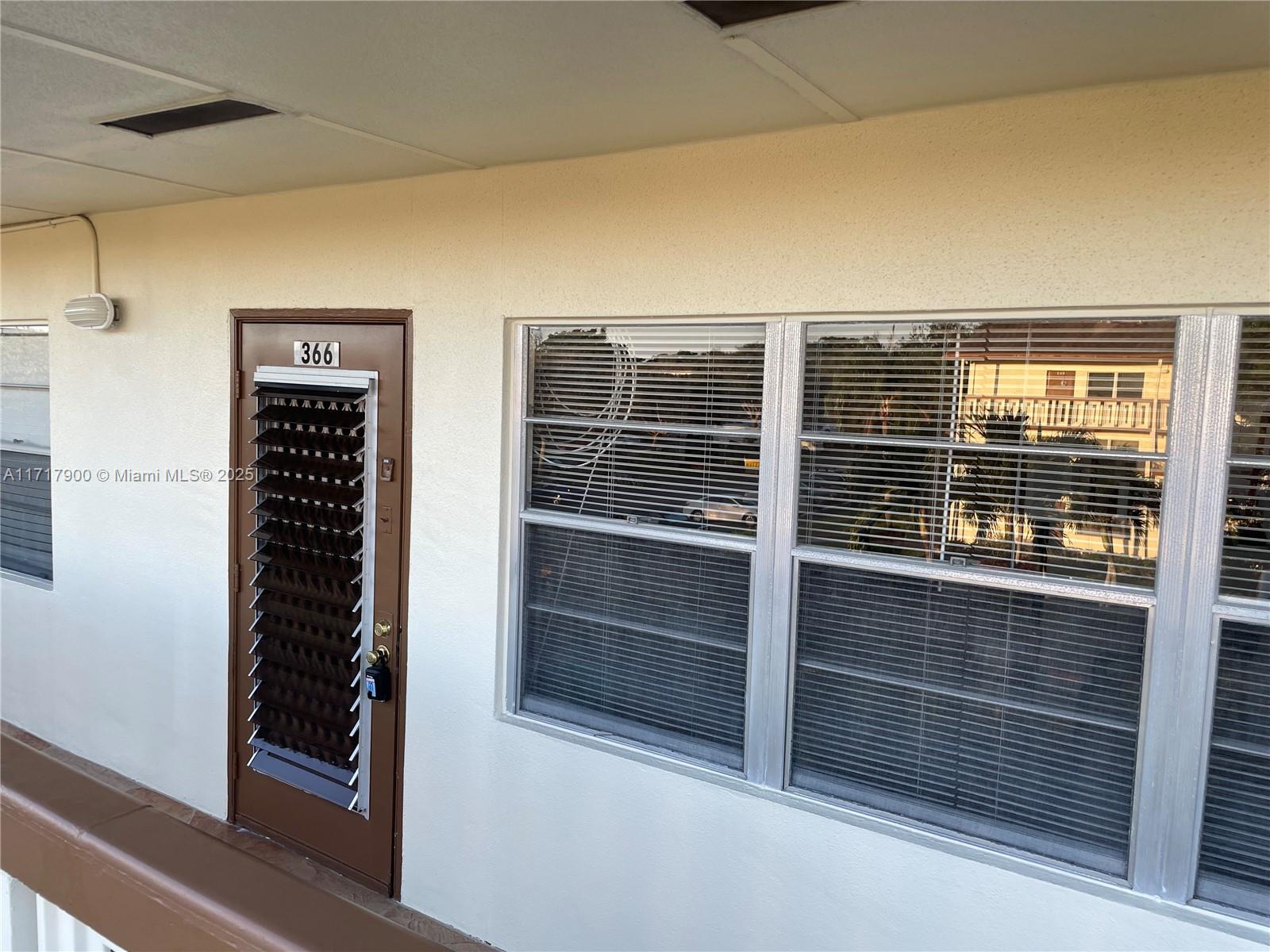 MANSFIELD AT CENTURY VILL - Residential