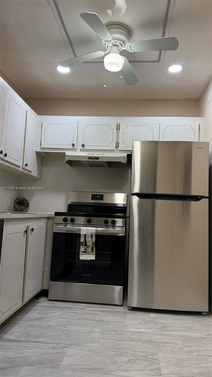 MANSFIELD AT CENTURY VILL - Residential