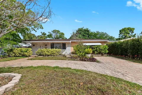 8131 NW 12th St, Pembroke Pines, FL 33024 - MLS#: A11763801