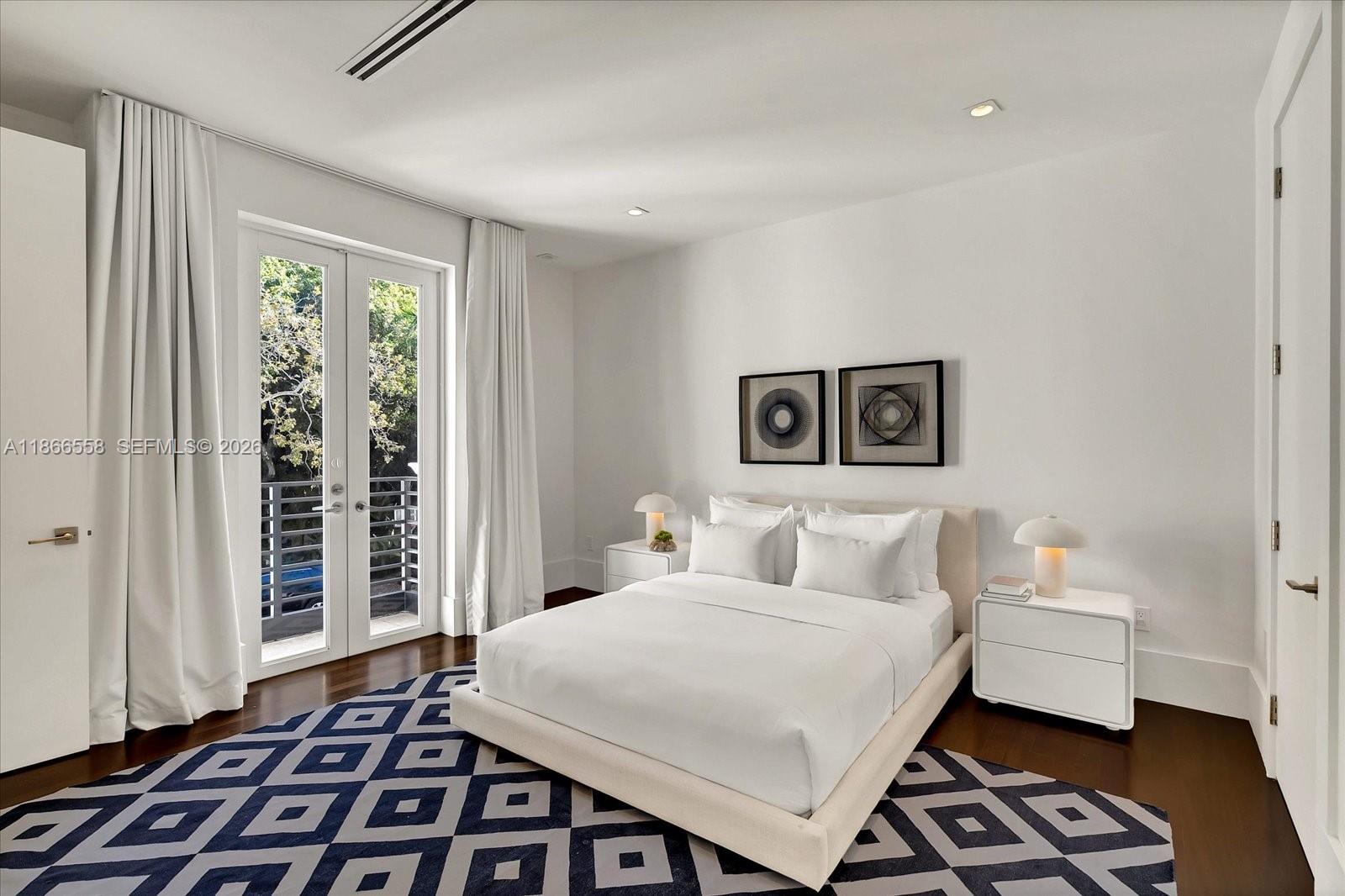 BRICKELL FLAGLER - Residential