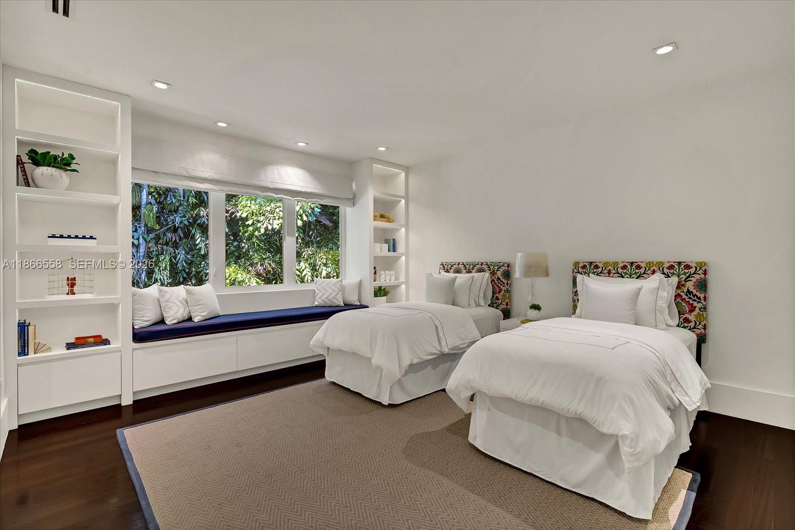 BRICKELL FLAGLER - Residential