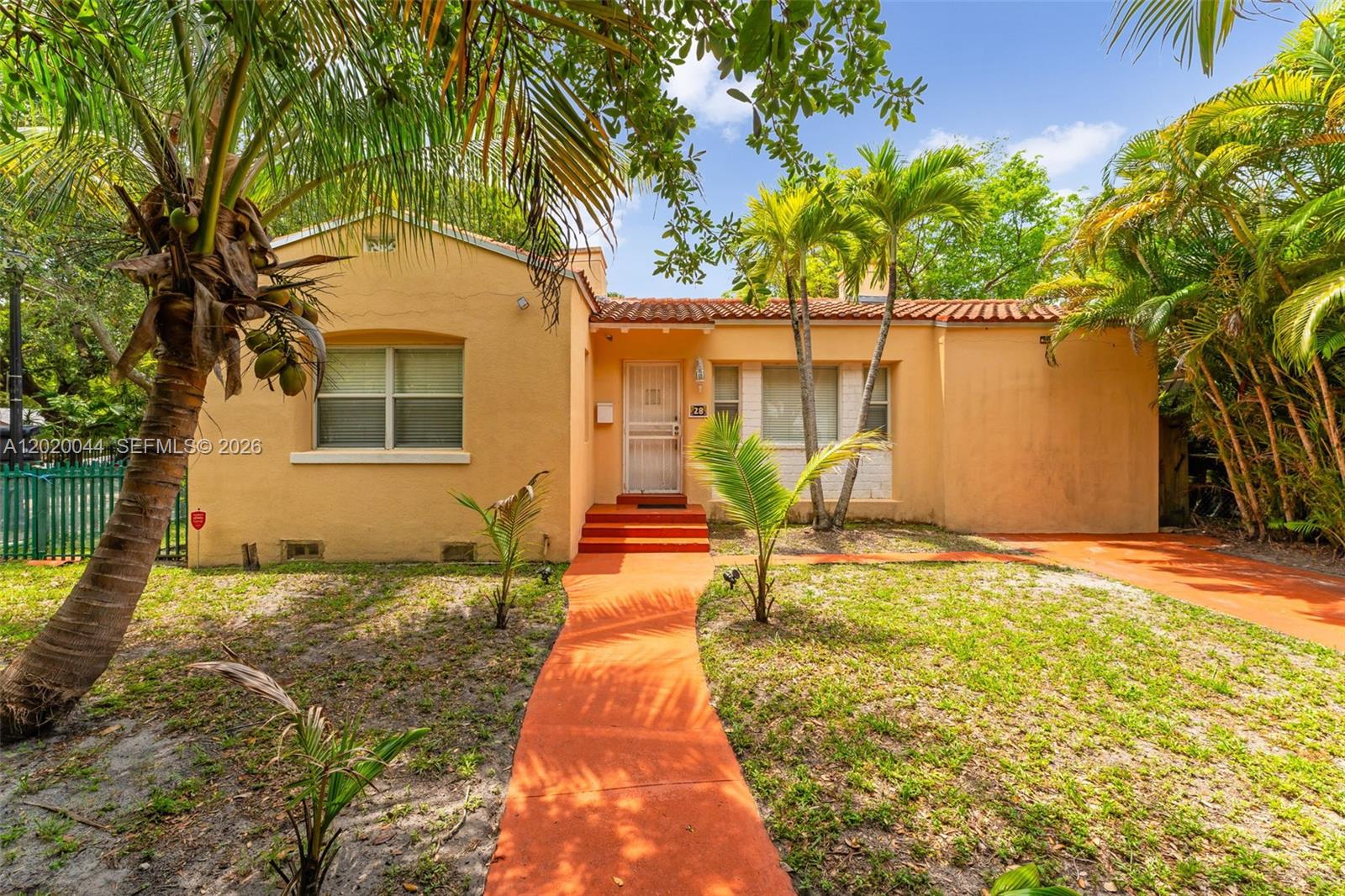 SHADOWLAWN - Residential