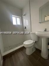 THE COURTYARD AT MORNINGS - Residential Lease