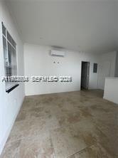 THE COURTYARD AT MORNINGS - Residential Lease