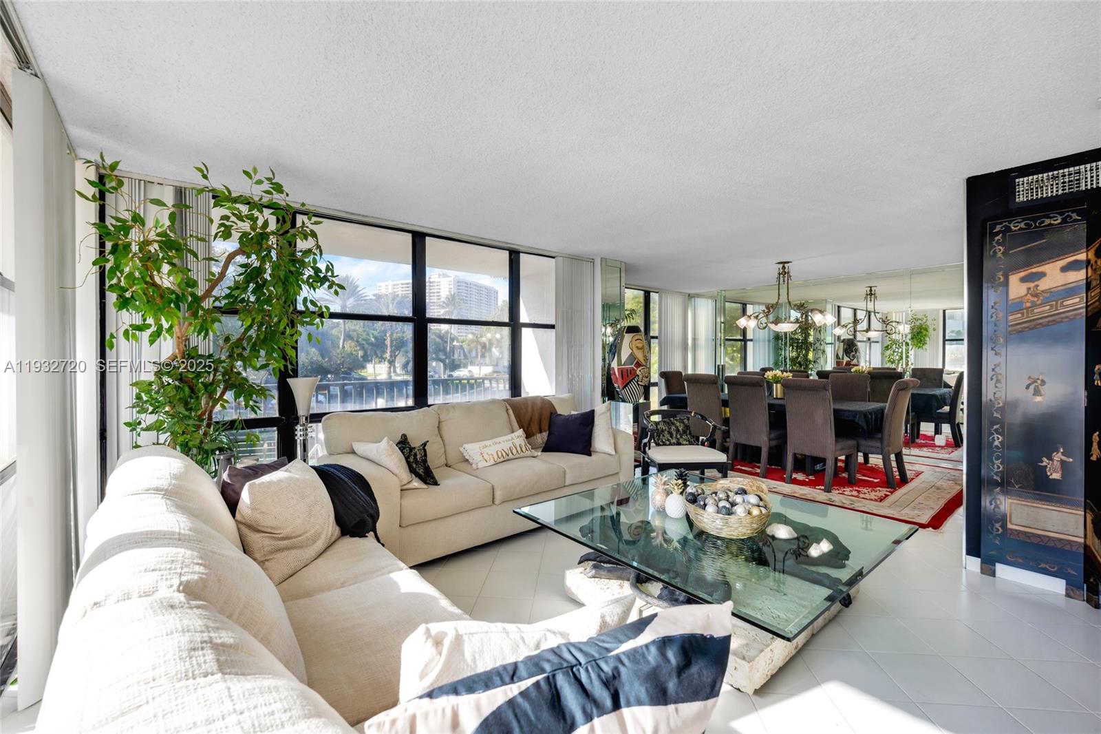 OCEANVIEW PARK CONDO - Residential Lease