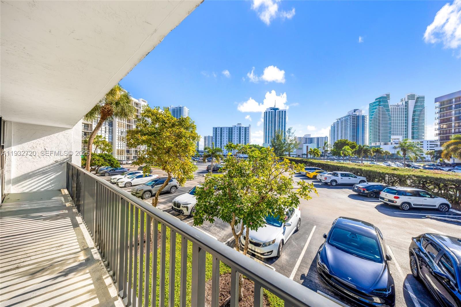 OCEANVIEW PARK CONDO - Residential Lease