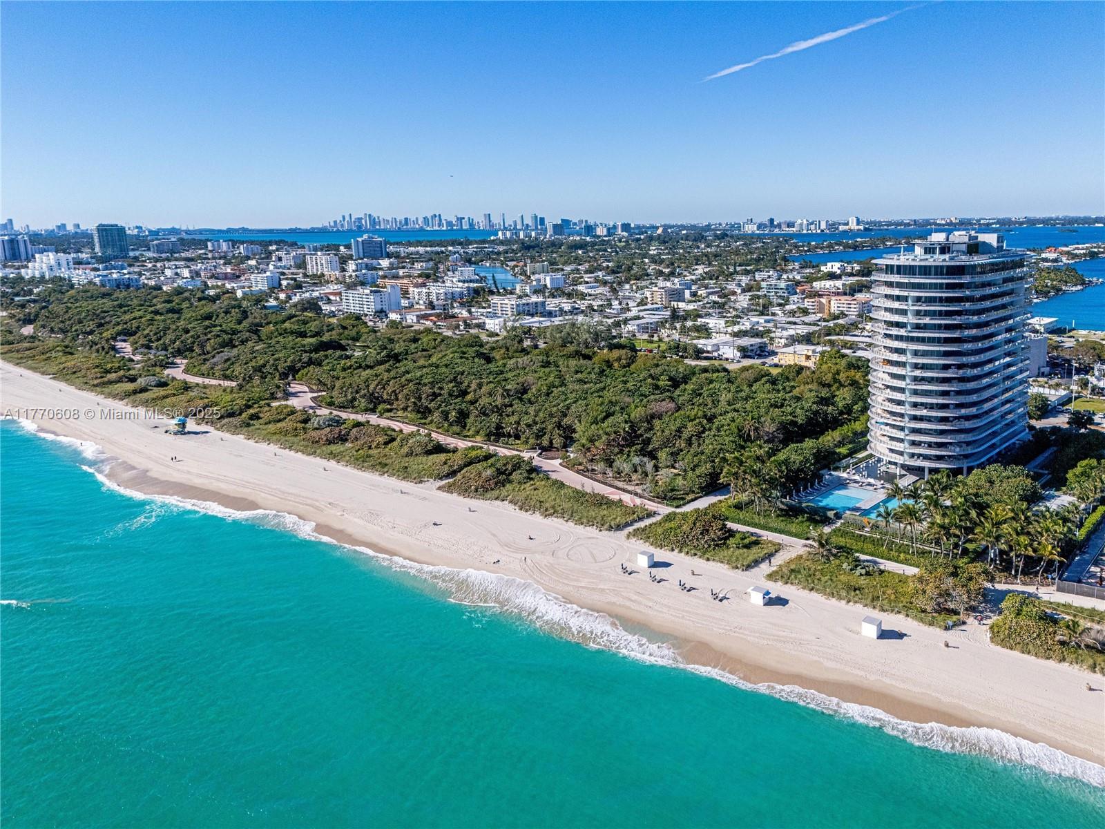 8701 Collins Ave 804
