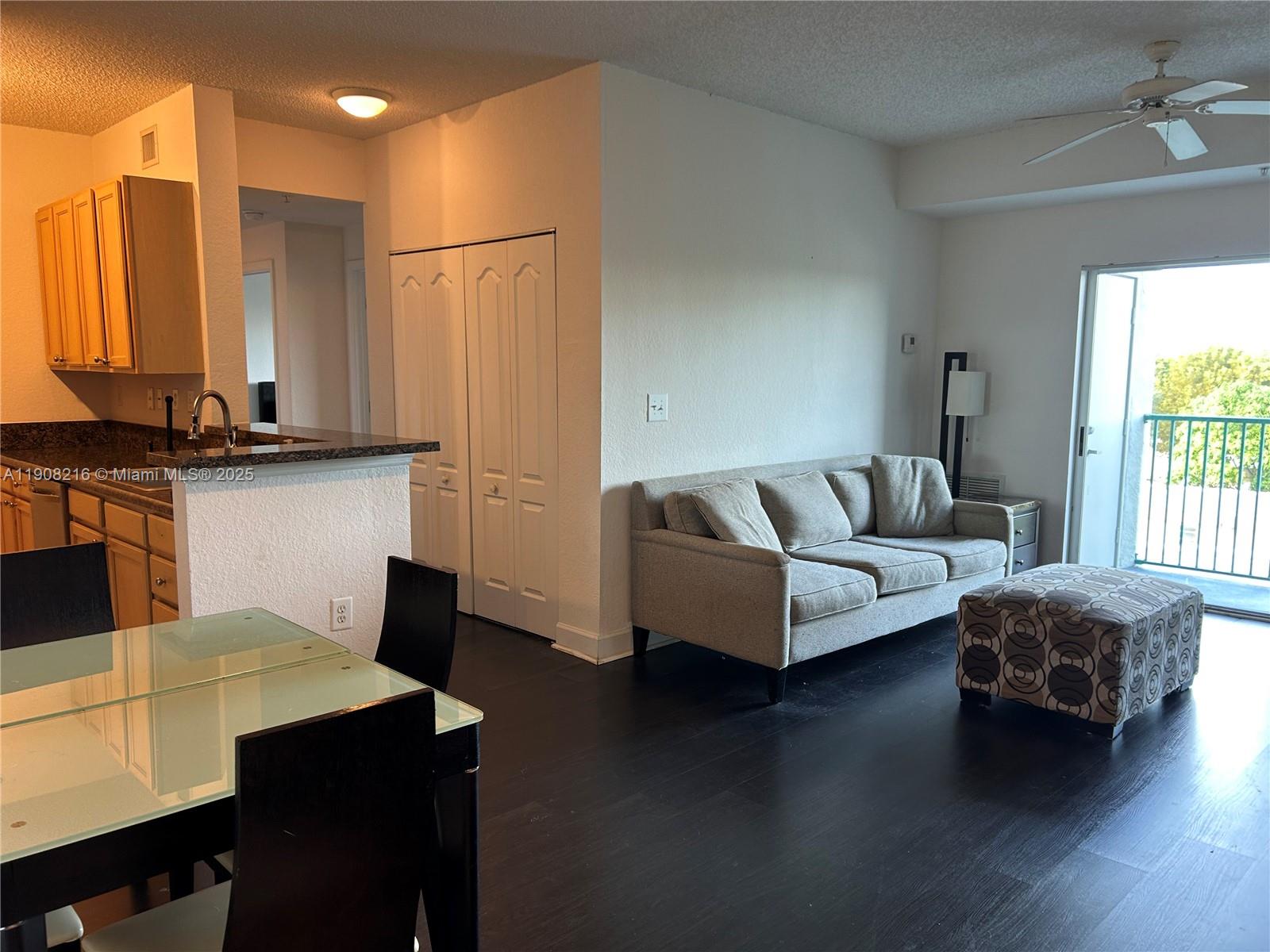 VALENCIA CONDO - Residential Lease