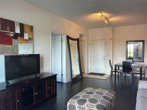 Photo of 6001 SW 70th St #551, South Miami, FL 33143 (MLS # A11908216)