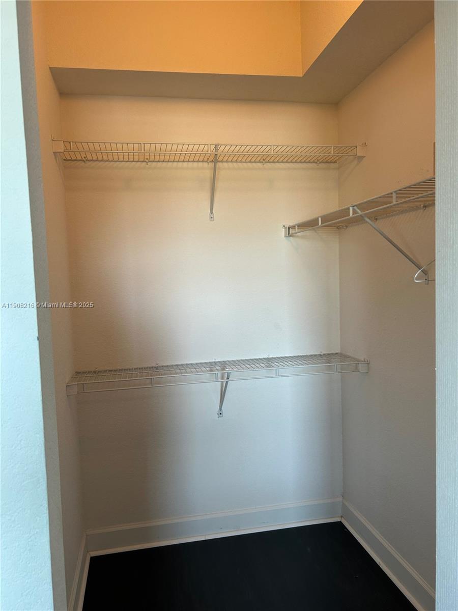 VALENCIA CONDO - Residential Lease