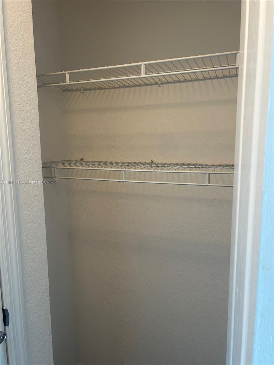 VALENCIA CONDO - Residential Lease