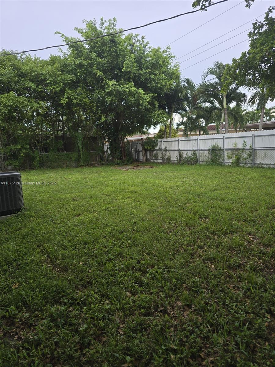 DOUGLAS ESTS - Residential