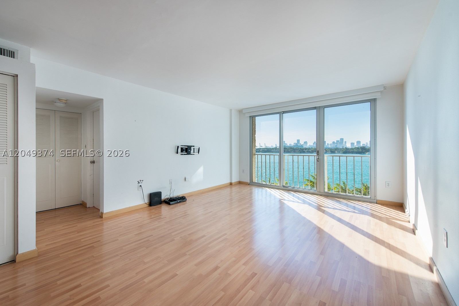 800 West Ave 631