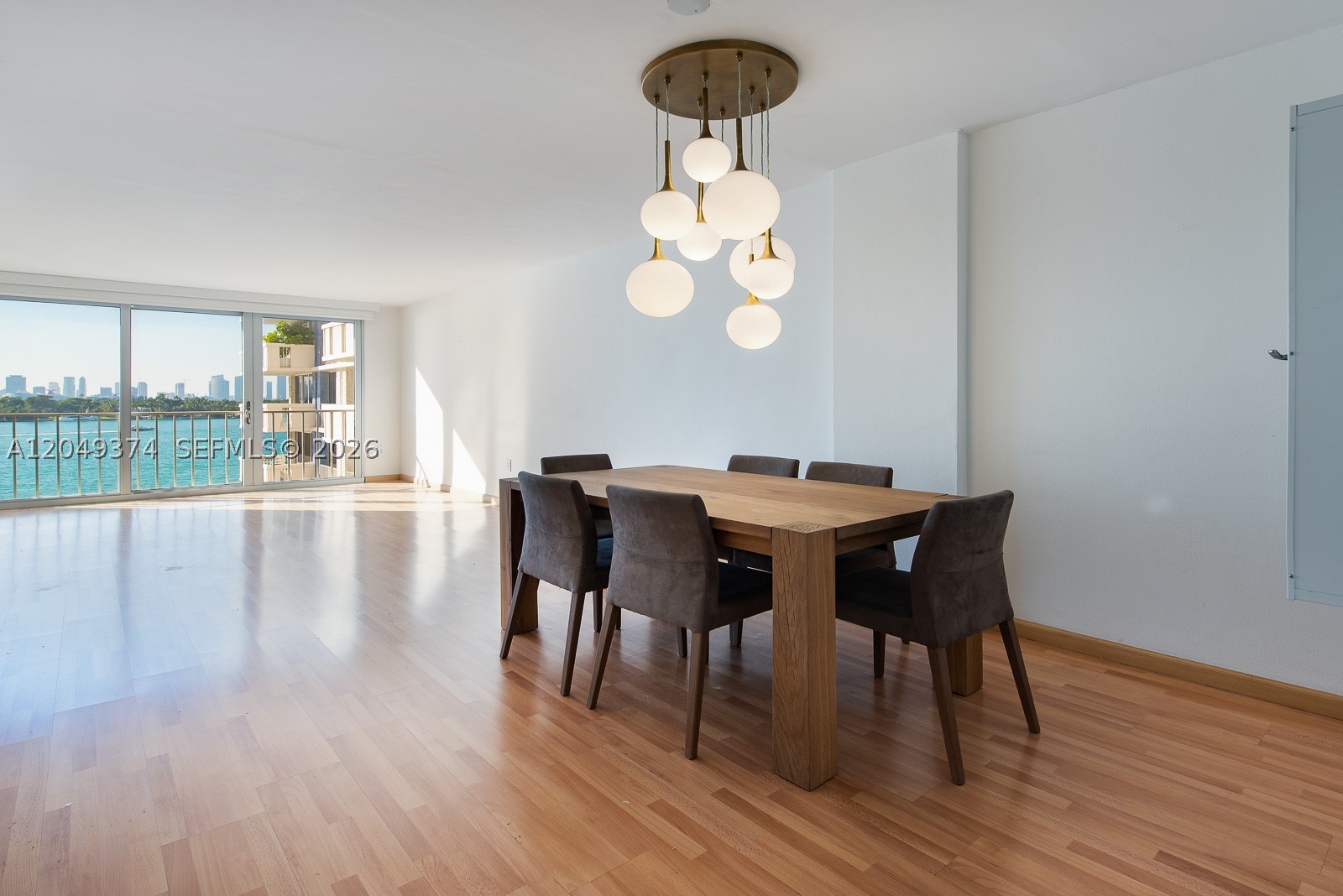 800 West Ave 631