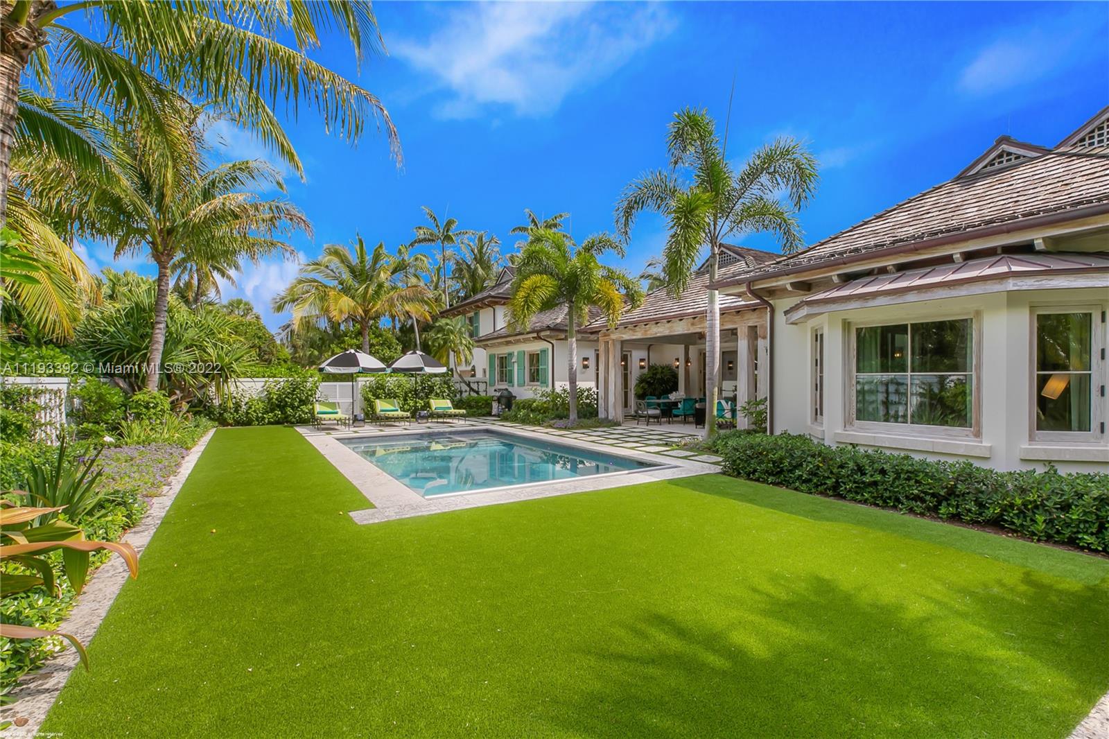 ISLAND BEACH THE REVISED - Residential