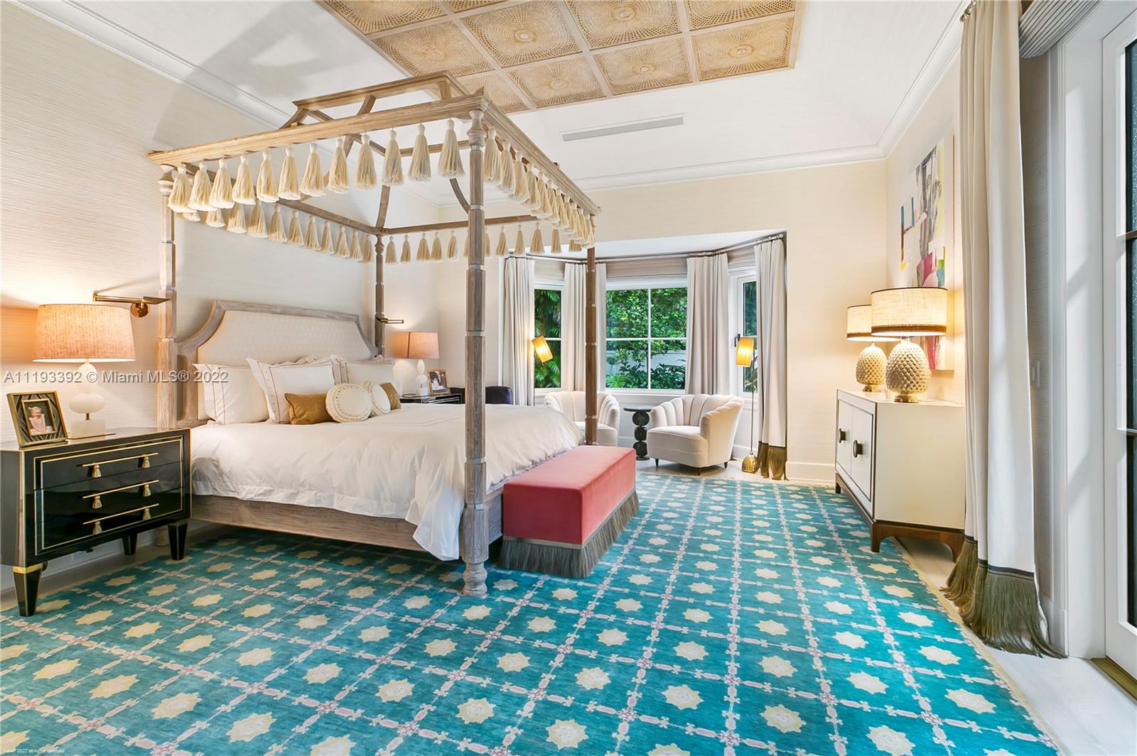 ISLAND BEACH THE REVISED - Residential