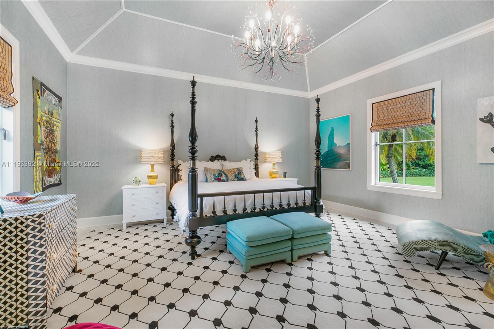 ISLAND BEACH THE REVISED - Residential