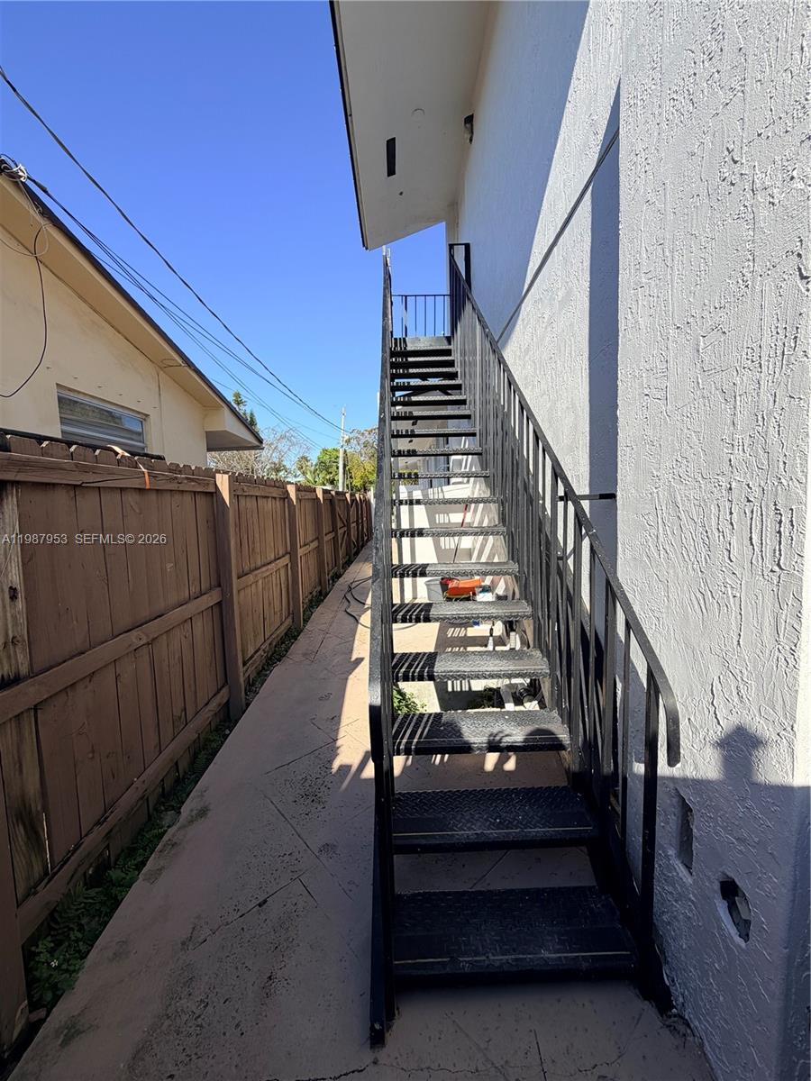 OLYMPIC HEIGHTS - Residential Lease