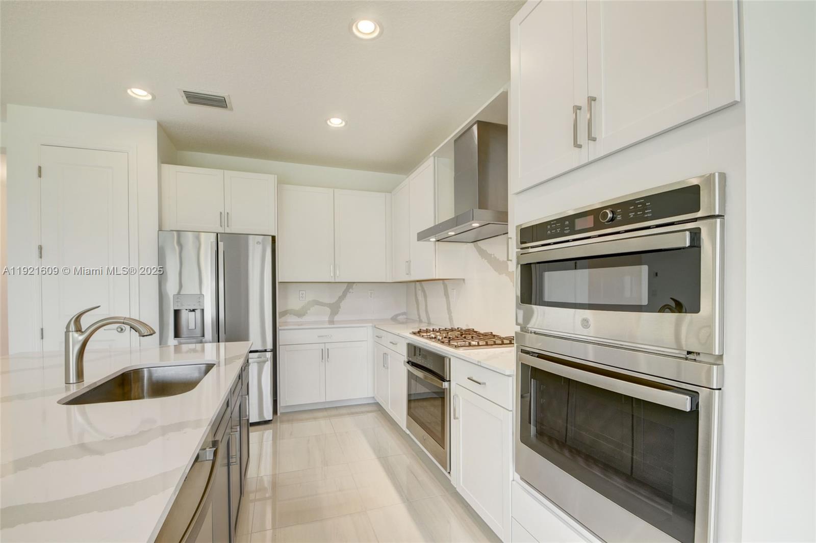 ARDEN PUD POD G SOUTH - Residential