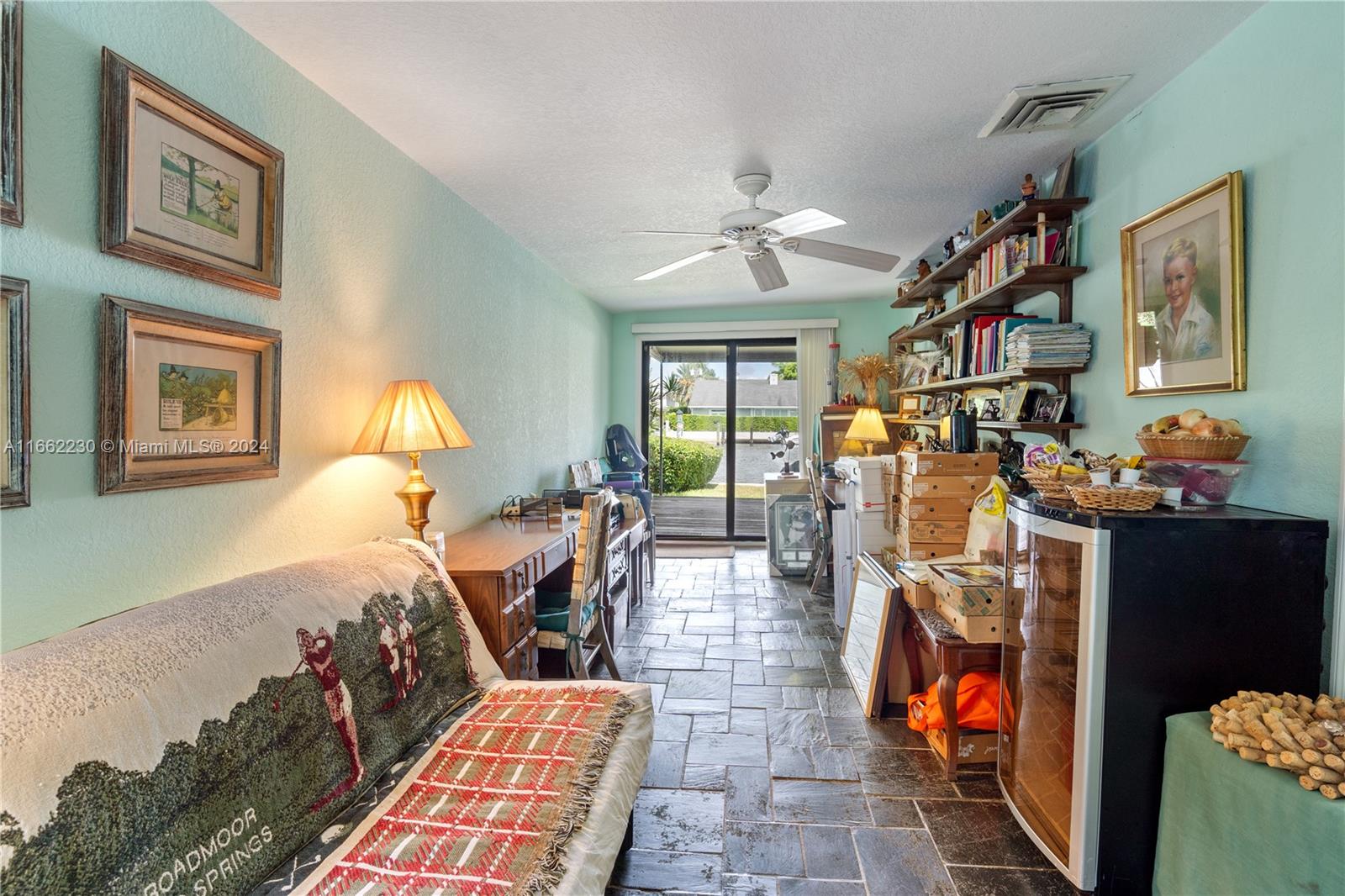 LAUDERDALE HARBORS - Residential