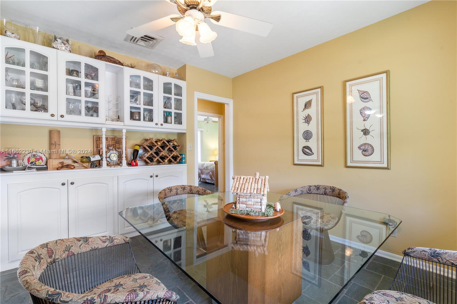 LAUDERDALE HARBORS - Residential