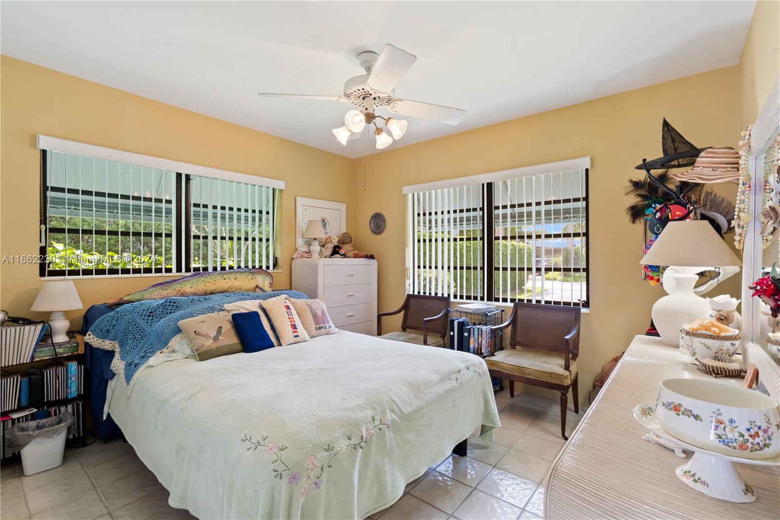 LAUDERDALE HARBORS - Residential