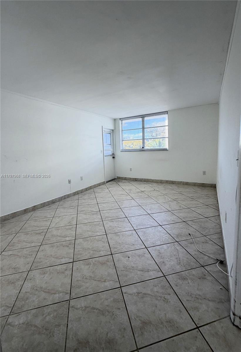 THE ATRIUM CONDO - Residential