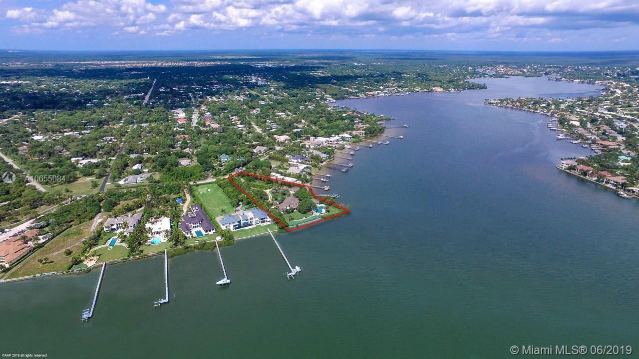 PENNOCK POINT - Residential