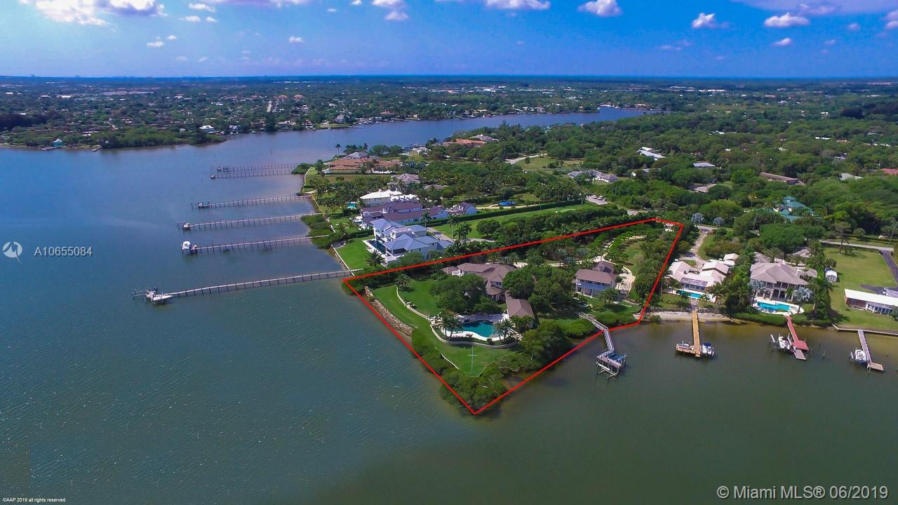 PENNOCK POINT - Residential