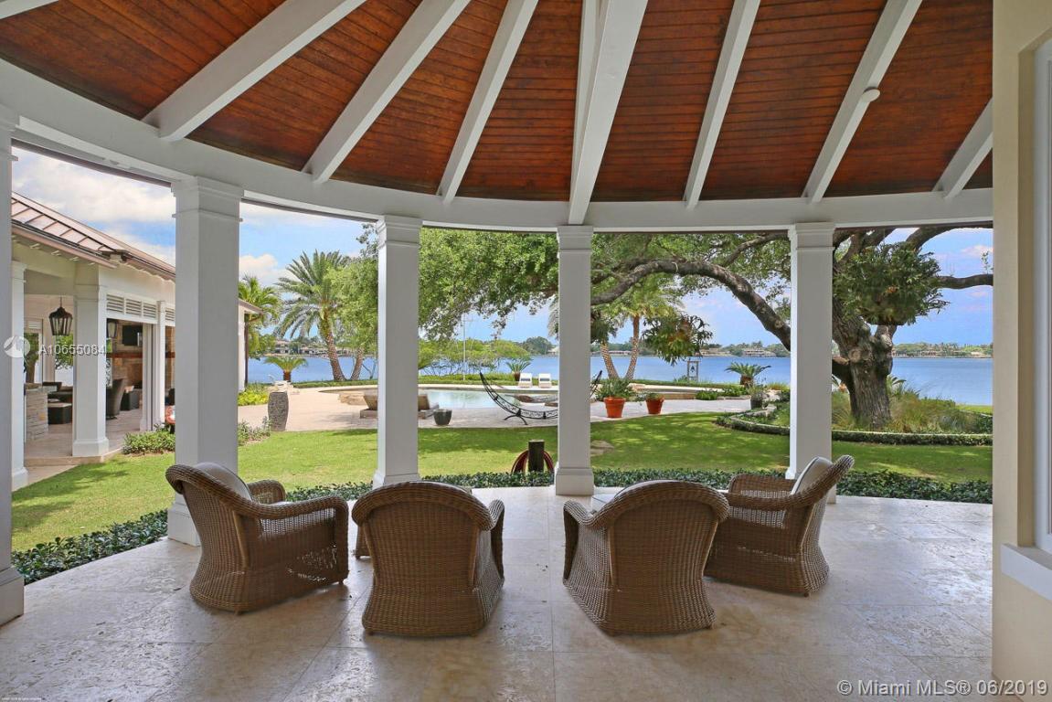 PENNOCK POINT - Residential