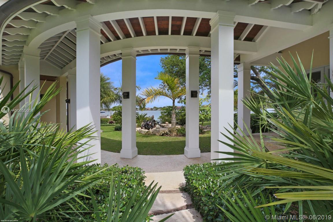 PENNOCK POINT - Residential