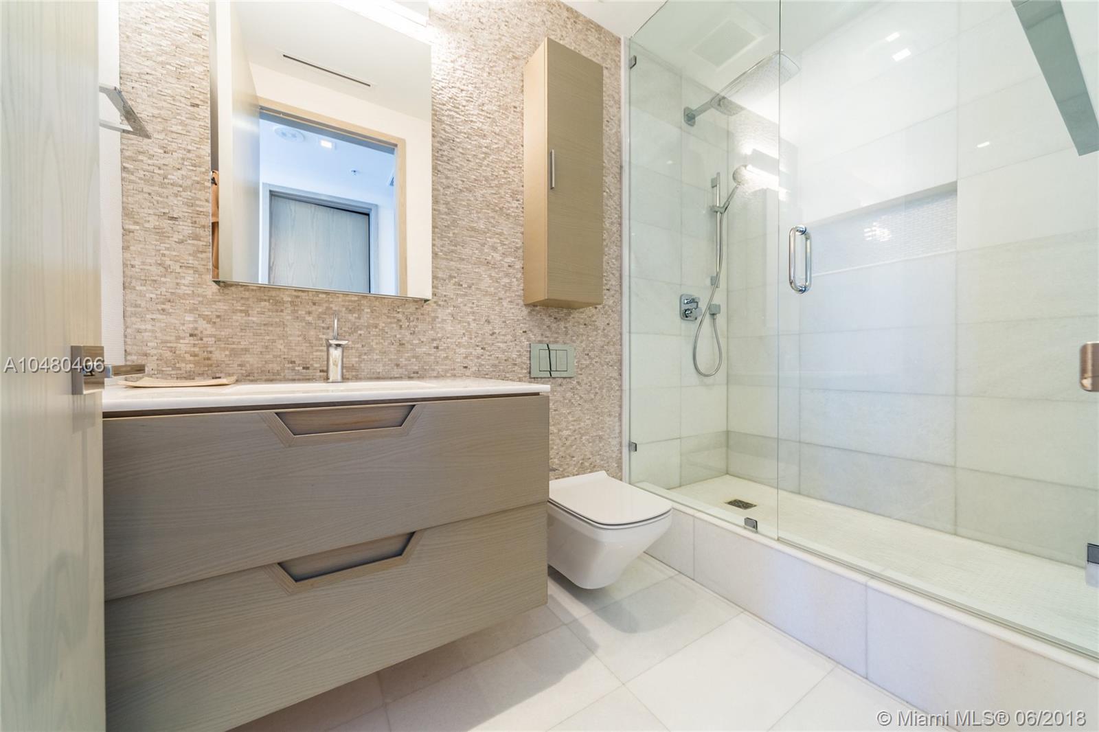 OCEANA KEY BISCAYNE CONDO - Residential