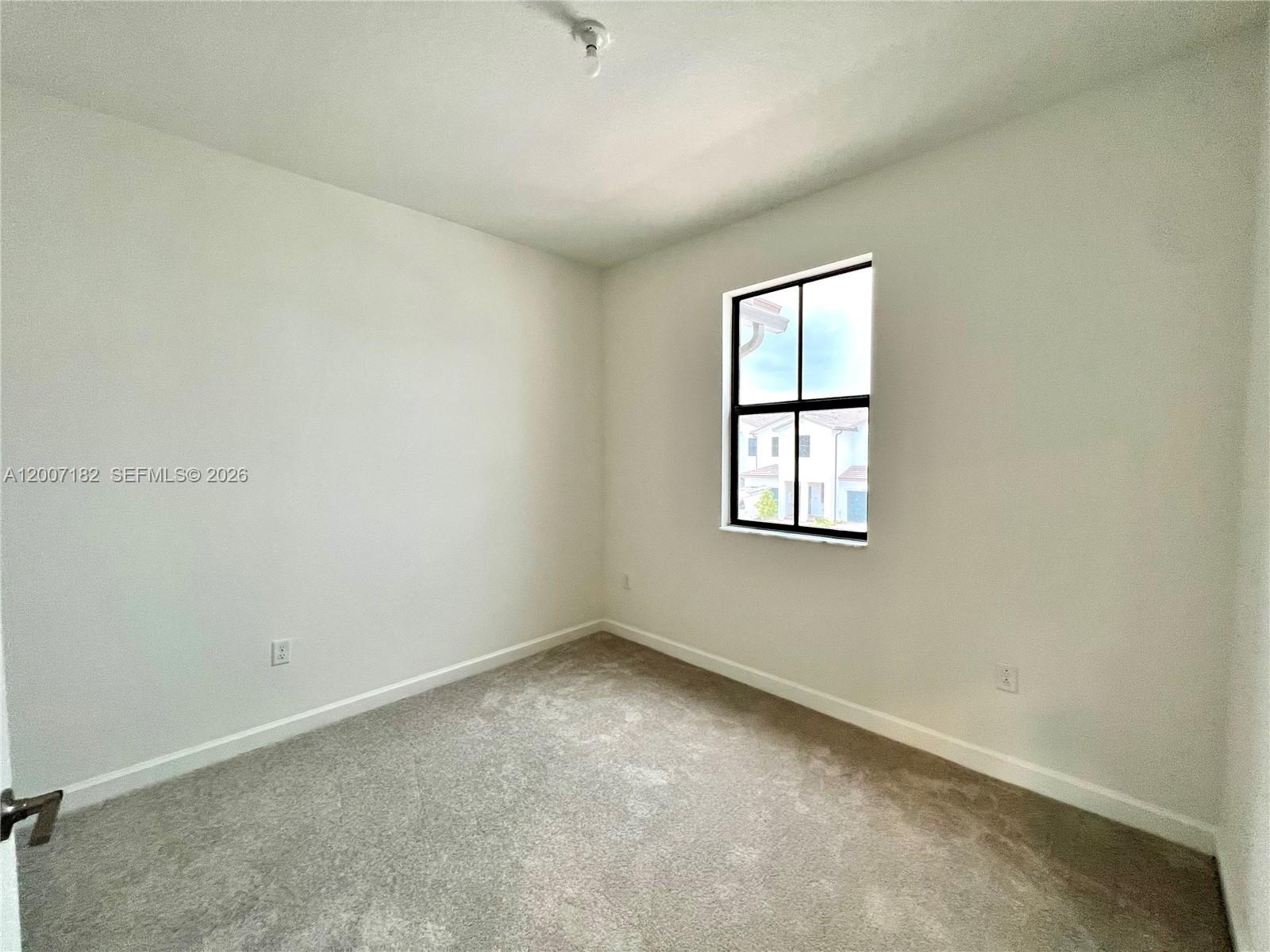 KENDALL ASSEMBLAGE SOUTH - Residential