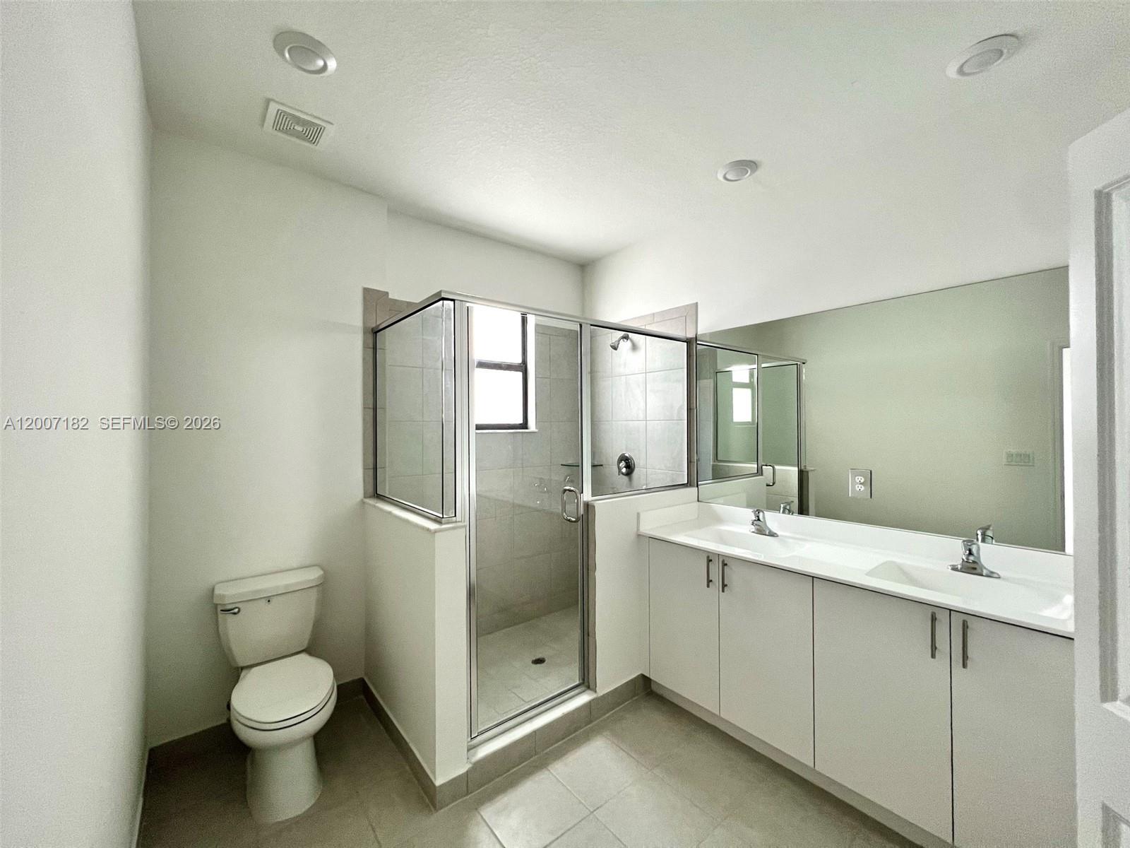 KENDALL ASSEMBLAGE SOUTH - Residential