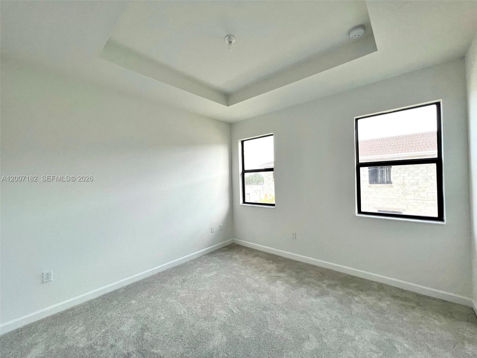 KENDALL ASSEMBLAGE SOUTH - Residential